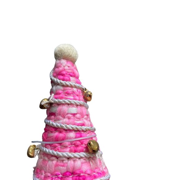 Pink Christmas Tree Bottle Stopper Embellished Holiday Glam Gold Bells New - Picture 4 of 10